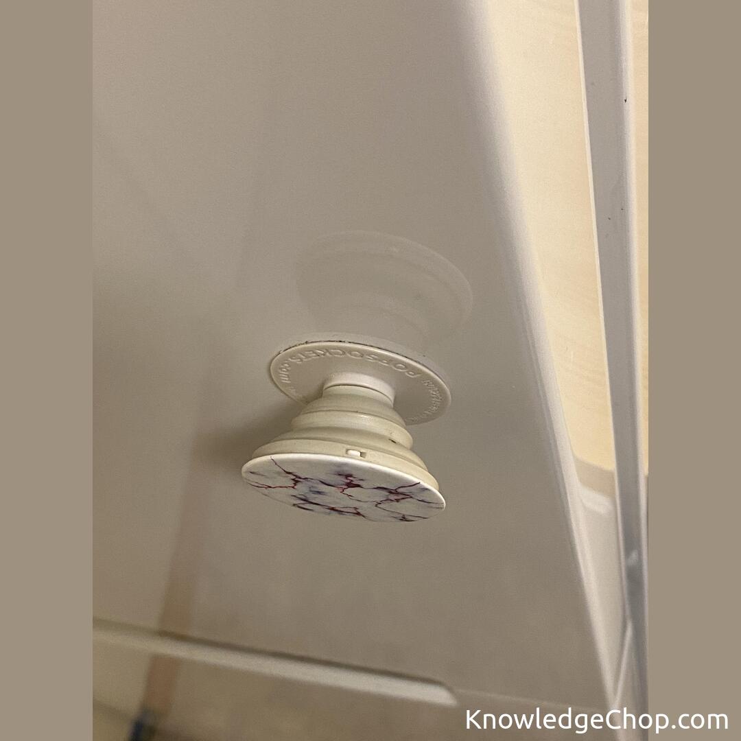 
PopSocket on fridge door. Credit to my 14yr old daughter.